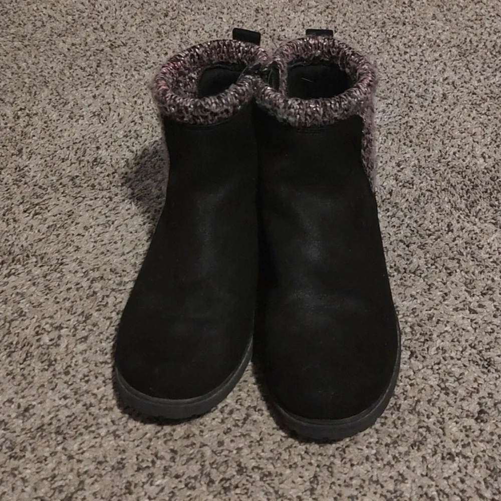 Black Ankle Boots with Knit Cuff
